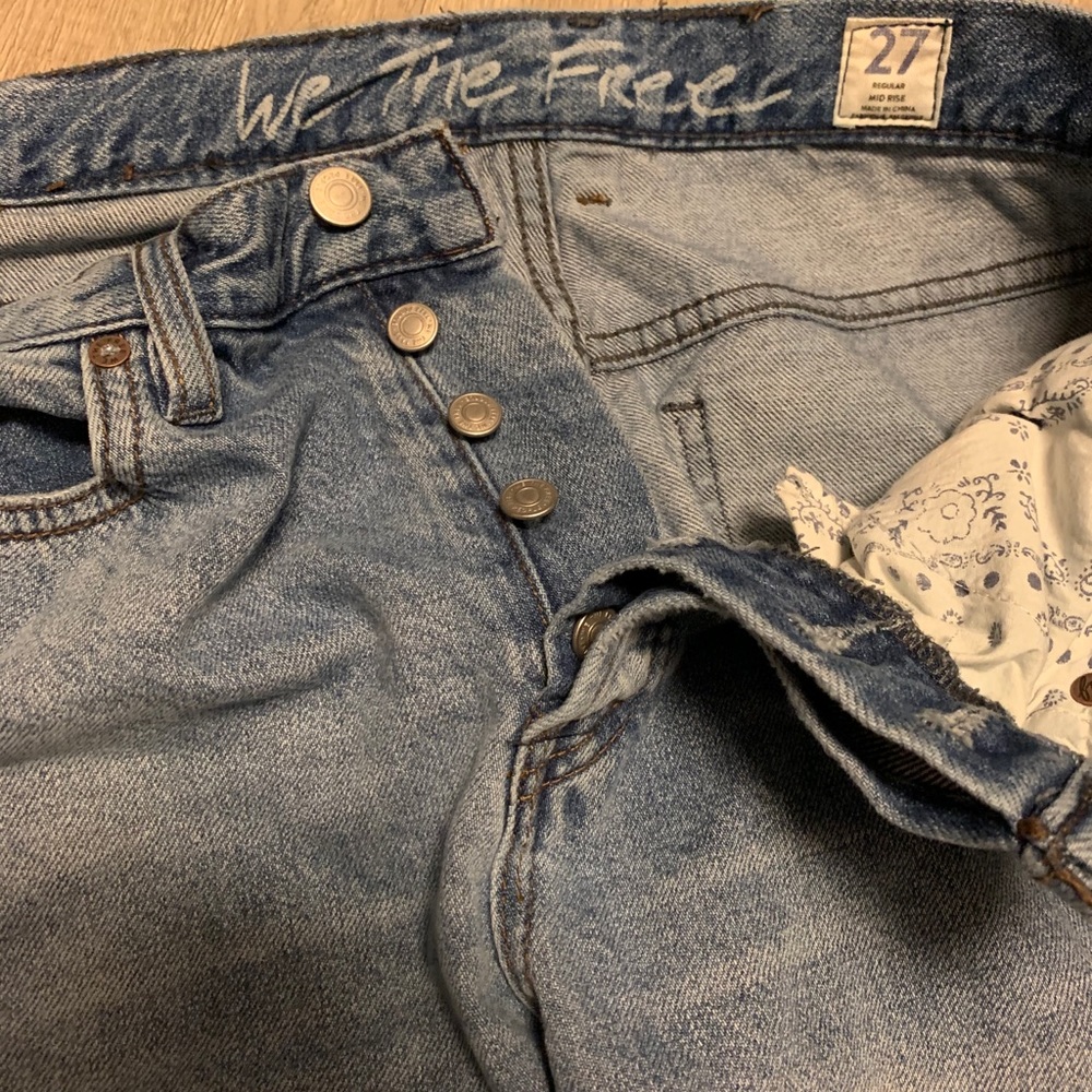 Free People Distressed boyfriend jeans - Picture 5 of 5
